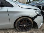 Spatbord rechts Mercedes B-klasse w246 Zilver, Auto-onderdelen, Ophalen of Verzenden, Gebruikt, Mercedes-Benz