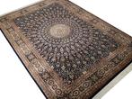 Tabriz Gombad met zijde - Tapijt - 240 cm - 170 cm, Huis en Inrichting, Stoffering | Tapijten en Vloerkleden, Nieuw