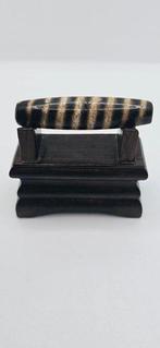 Kraal - China - Dzi-spirale kraal, Antiek en Kunst