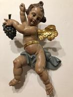 Snijwerk, Putto mit Trauben - 40 cm - Lindehout