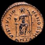Empire romain. Gratien (367-383 apr. J.-C.). Follis