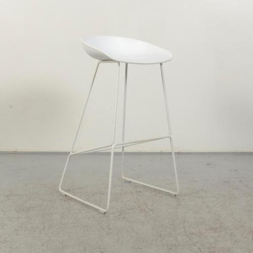Design Barkruk HAY AAS38 - Wit - Ringpoot onderstel, Huis en Inrichting, Stoelen, Gebruikt, Ophalen of Verzenden