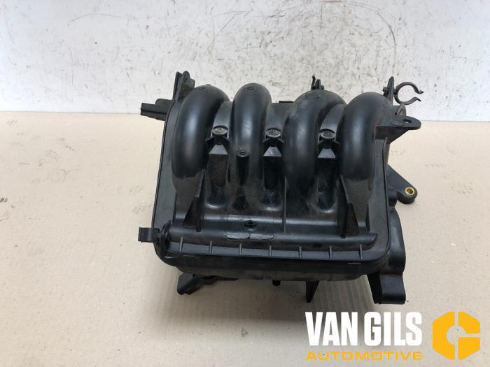 Inlaatspruitstuk Peugeot 206 O221347, Auto-onderdelen, Carrosserie