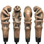 Botshandvat of mes uit Sumba - beeldhouwkunst - Indonesië, Antiek en Kunst
