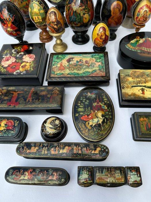 Diverse Kunstenaars - Doos - Lakwerk,Hout,Papier Machee, Antiek en Kunst, Curiosa en Brocante