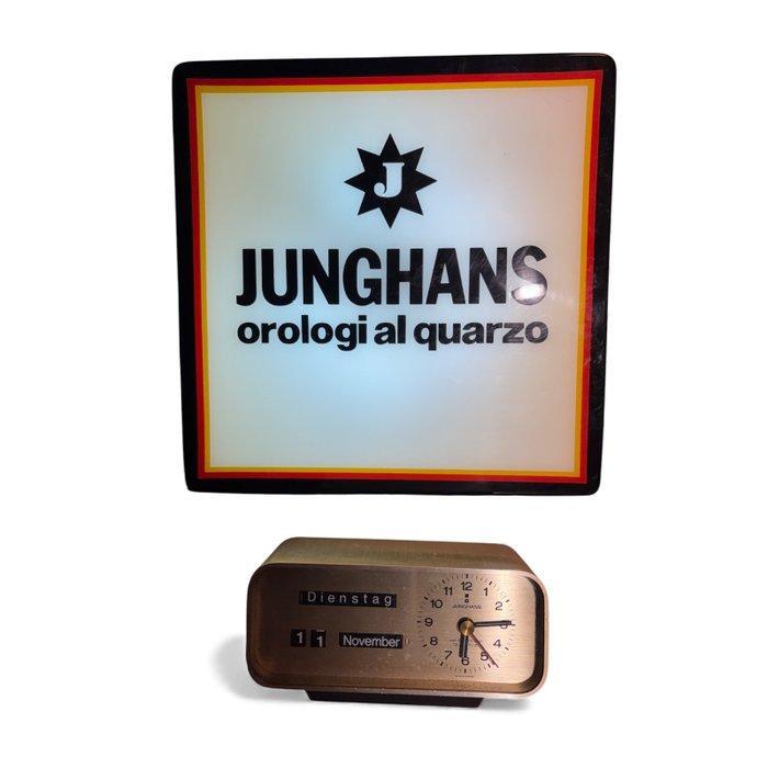 Klok (2) - Junghans - Mid-century modern Aluminium -, Antiek en Kunst, Antiek | Wandborden en Tegels