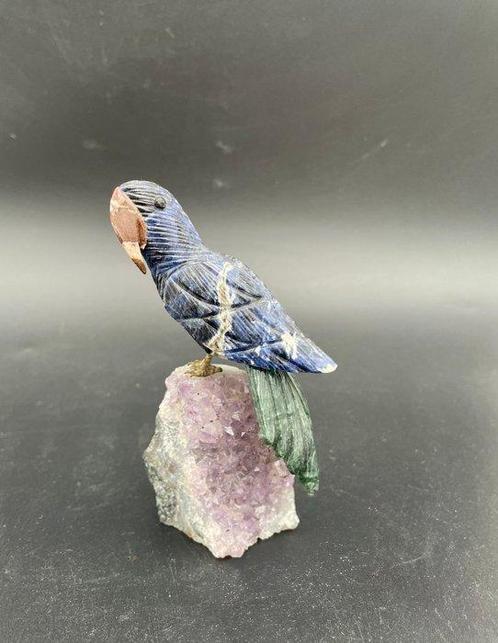 Pierre precieuses et semie precieuses - Sculpture,, Antiek en Kunst, Curiosa en Brocante