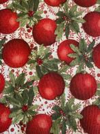 Elegante kerststof met kerstballen - Textiel - 2.8 m - 2.5 m, Diversen, Kerst, Nieuw