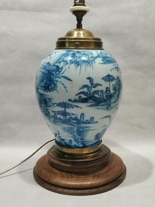 Lampe montée sur vase - Faïence de Delft - Vase Delft XVIII, Antiek en Kunst, Antiek | Glaswerk en Kristal