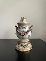 Offervaas (2) - Porselein - Porseleinen vazen, Antiek en Kunst