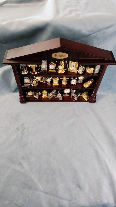 Bureauklok Modern IJzer - 1990-2000 - Perceel 1, Antiek en Kunst, Curiosa en Brocante