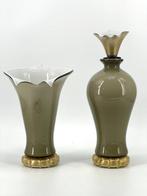 Vaas (2)  - Glas, Antiek en Kunst