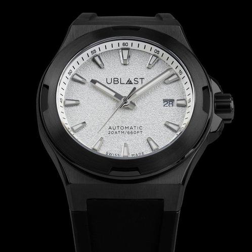 Ublast -  NO RESERVE PRICE  Beyond - REF.UBBEYB42WH -, Bijoux, Sacs & Beauté, Montres | Hommes