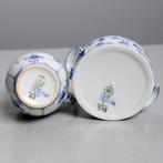 Royal Copenhagen - Suikerkom (2) - Blue Fluted Half Lace -