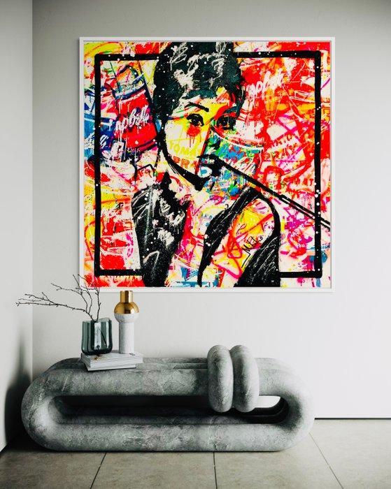 Mikko - Audrey Hepburn On Campbells Background - XL (No, Antiek en Kunst, Kunst | Schilderijen | Modern