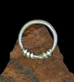 Viking periode Zilveren hanger ring uit de Vikingtijd.