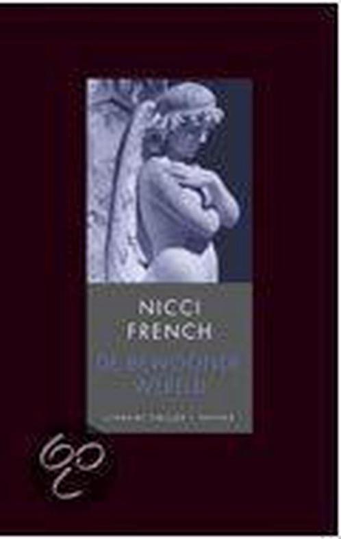 De bewoonde wereld 9789041406453 Nicci French, Boeken, Romans, Gelezen, Verzenden