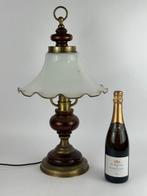 Lampe de table - Opaline - Une grande lampe de cottage