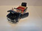 Franklin Mint 1:24 - Modelauto - Ford Custom Convertible, Nieuw