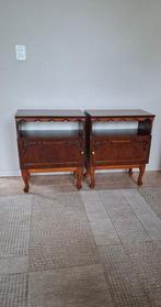 Table de chevet (2) - Acajou - Petits boutons en cuivre