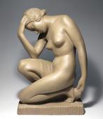László Gabay (1897-1952). - sculptuur, Art Deco Lady (33cm)