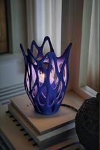 Cornu Design - Lampe de table - PLA - Lampe en 3D violette
