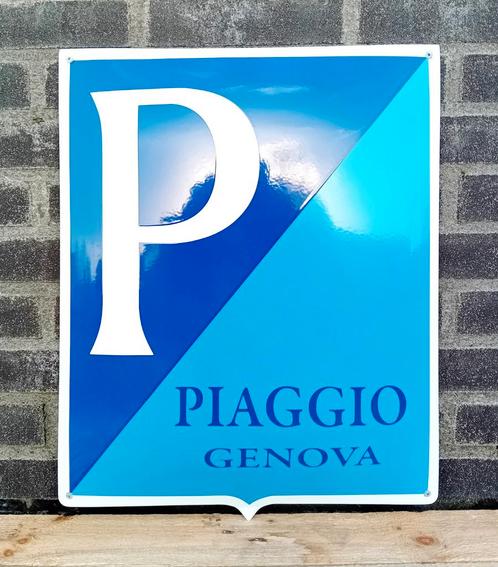 Piaggio genova, Verzamelen, Merken en Reclamevoorwerpen, Verzenden