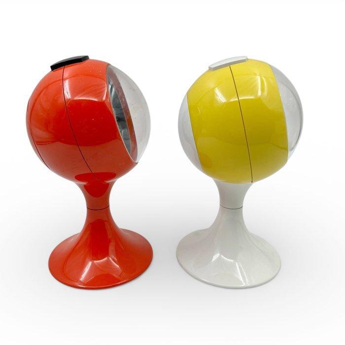 Klok (2) - Blessing - Plastic - 1970-1980 - Space Age, Antiquités & Art, Curiosités & Brocante