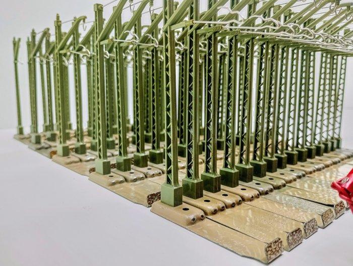 Märklin H0 - 7009 - Bovenleiding (80) - Hangbruginstallaties, Hobby en Vrije tijd, Modeltreinen | H0