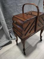 Naaidoos - Hout - Vintage Cantilever houten