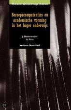 Beroepscompetenties en academische vorming uit het hoger, Boeken, Gelezen, J. Nedermeijer, A. Pilot, Verzenden