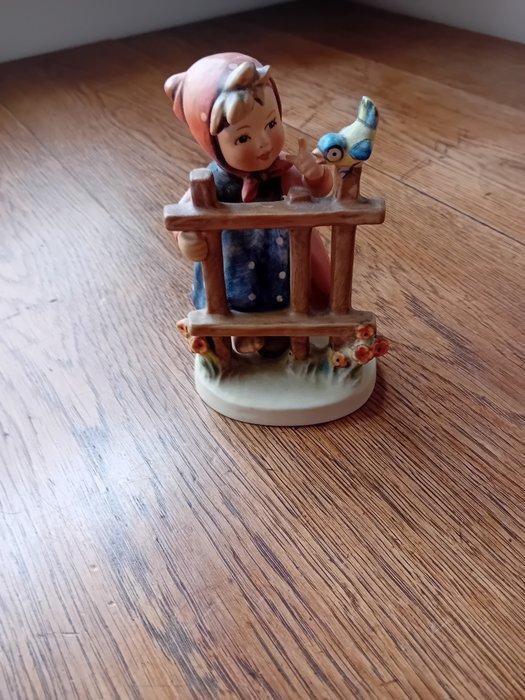 Goebel - Beeldje - Hummel beeldjes (8) - Porselein, Antiek en Kunst, Curiosa en Brocante