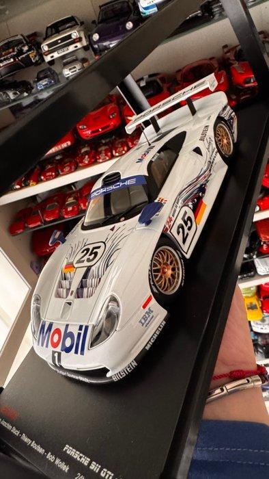 Werk83 1:18 - Modelauto - Porsche 911 GT1 #25 - 24u Le Mans, Hobby en Vrije tijd, Modelauto's | 1:5 tot 1:12