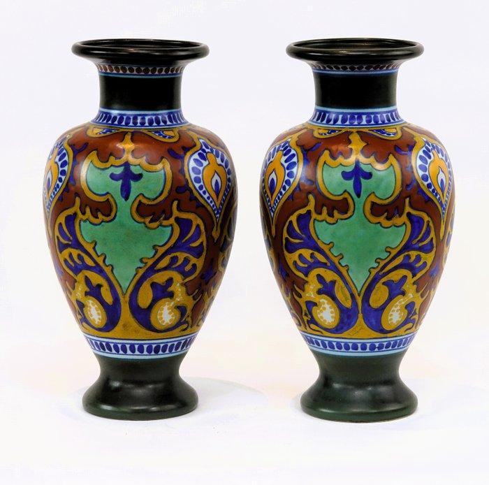 Plateelbakkerij Zuid-Holland - Vase (2) - Faïence - décor, Antiek en Kunst, Antiek | Glaswerk en Kristal
