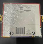 Pokémon - 1 Box - Pokemon Base Set 2 Booster Box Non Factory, Hobby en Vrije tijd, Nieuw
