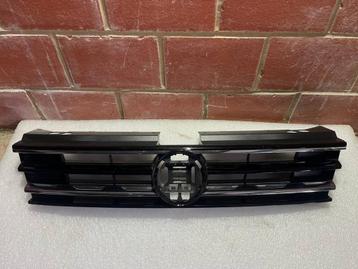 Calandre VW Tiguan II 2016 - 2020 RADAR 5NA853651B, Ophalen, Pare-chocs, Volkswagen, Utilisé