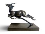 Louis Albert Carvin - sculptuur, Jumping Antilope - 18 cm -