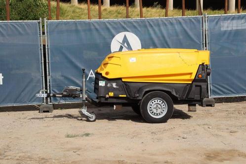 Veiling: Compressor Atlas Copco XAS6700 PE Diesel 2006, Zakelijke goederen, Machines en Bouw | Pompen en Compressoren, Ophalen