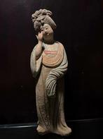 China - Tang-dynastie handgemaakte gekleurde keramiek - meid