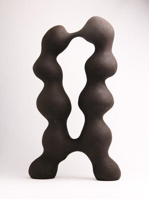 Lea Studios - Sculpture, Figura aperta - 45 cm - Grès, Antiek en Kunst, Curiosa en Brocante