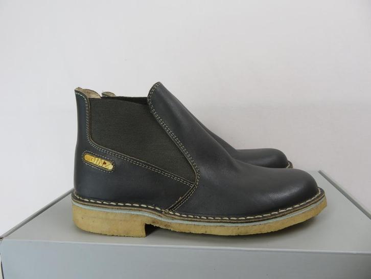 Ginz zwarte laarzen maat 37 — nieuw stoer-chic statement, Kleding | Dames, Schoenen, Zwart, Nieuw, Lage of Enkellaarzen, Verzenden