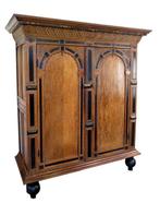 Kast - Utrechtse Toogkast - eikenhout en ebben