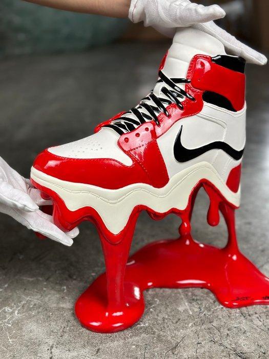 Santicri - Melting Desire, Nike, Antiquités & Art, Art | Objets design