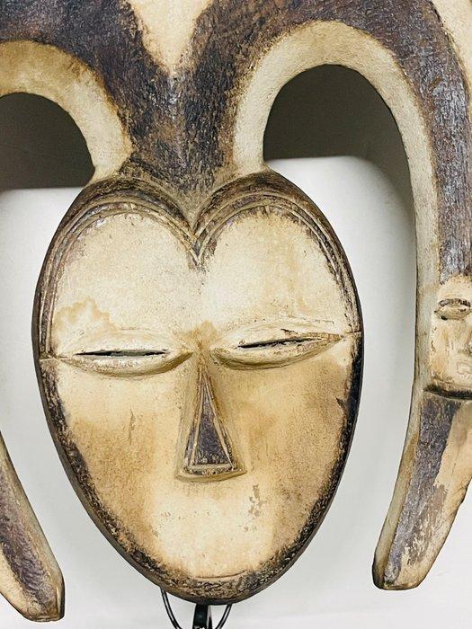Masker - kwele - Bakwélé - Gabon (Zonder minimumprijs), Antiek en Kunst, Kunst | Niet-Westerse kunst