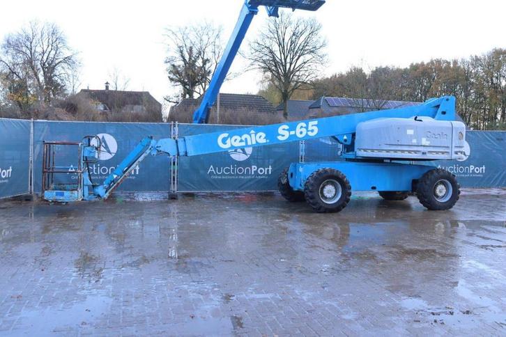 Veiling: Telescoophoogwerker Genie S-65 Diesel 21.8m 2000, Zakelijke goederen, Machines en Bouw | Liften, Steigers en Ladders