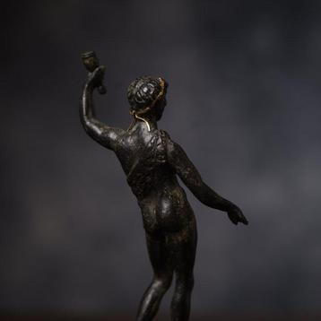 Romeins beeldhouwwerk van de god Bacchus, brons, goud en