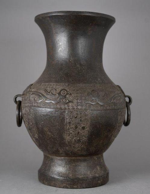 Vaas - Brons - China - Ming Dynastie (1368-1644) - ARCHAÏSCH, Antiek en Kunst, Antiek | Overige Antiek
