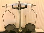 5 weights and 3 scalesApothecary/Pharmacy weights (8) -, Antiek en Kunst
