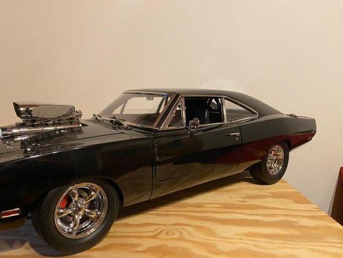 Altaya 1:8 - Modelauto - Fast & Furious Dodge Charger RT, Hobby en Vrije tijd, Modelauto's | 1:5 tot 1:12