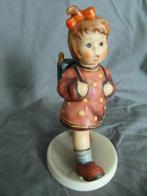 Goebel - Figurine - Hummel 467 The kindergartner - TMK6 -